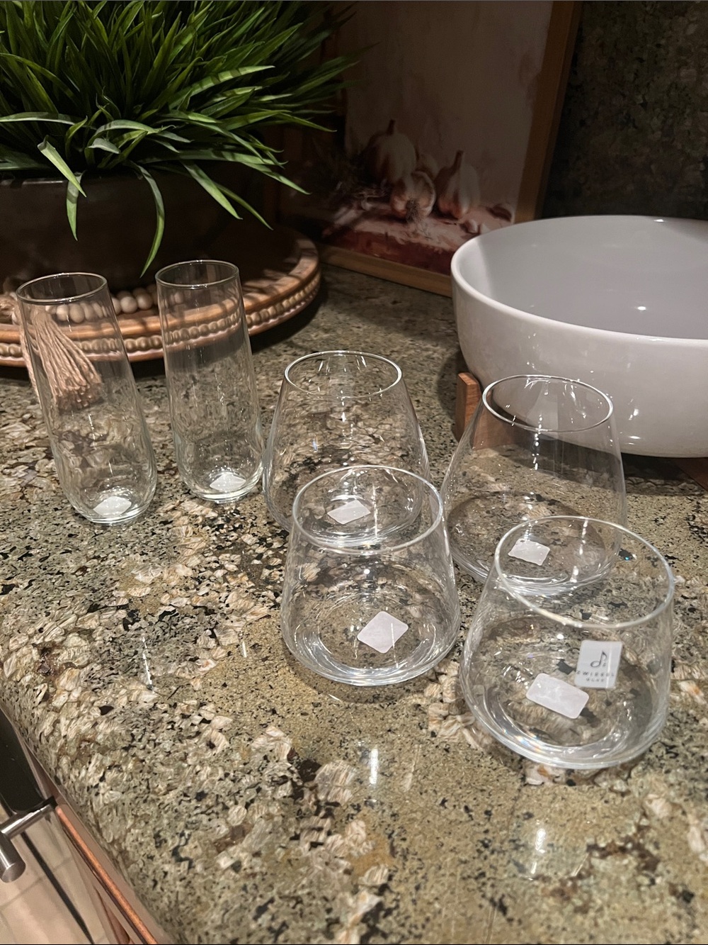 Crate&Barrel 2 17-Oz. Large Stemless Red Wine Glass, 2 Aspen 9Oz. Stemless Flute